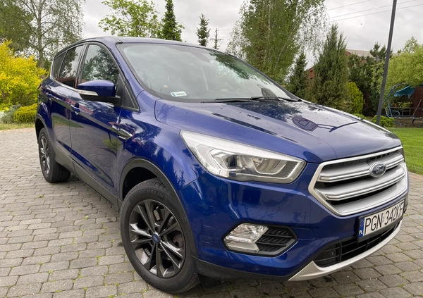 Ford Kuga cena 68999 przebieg: 137000, rok produkcji 2017 z Gniezno małe 232